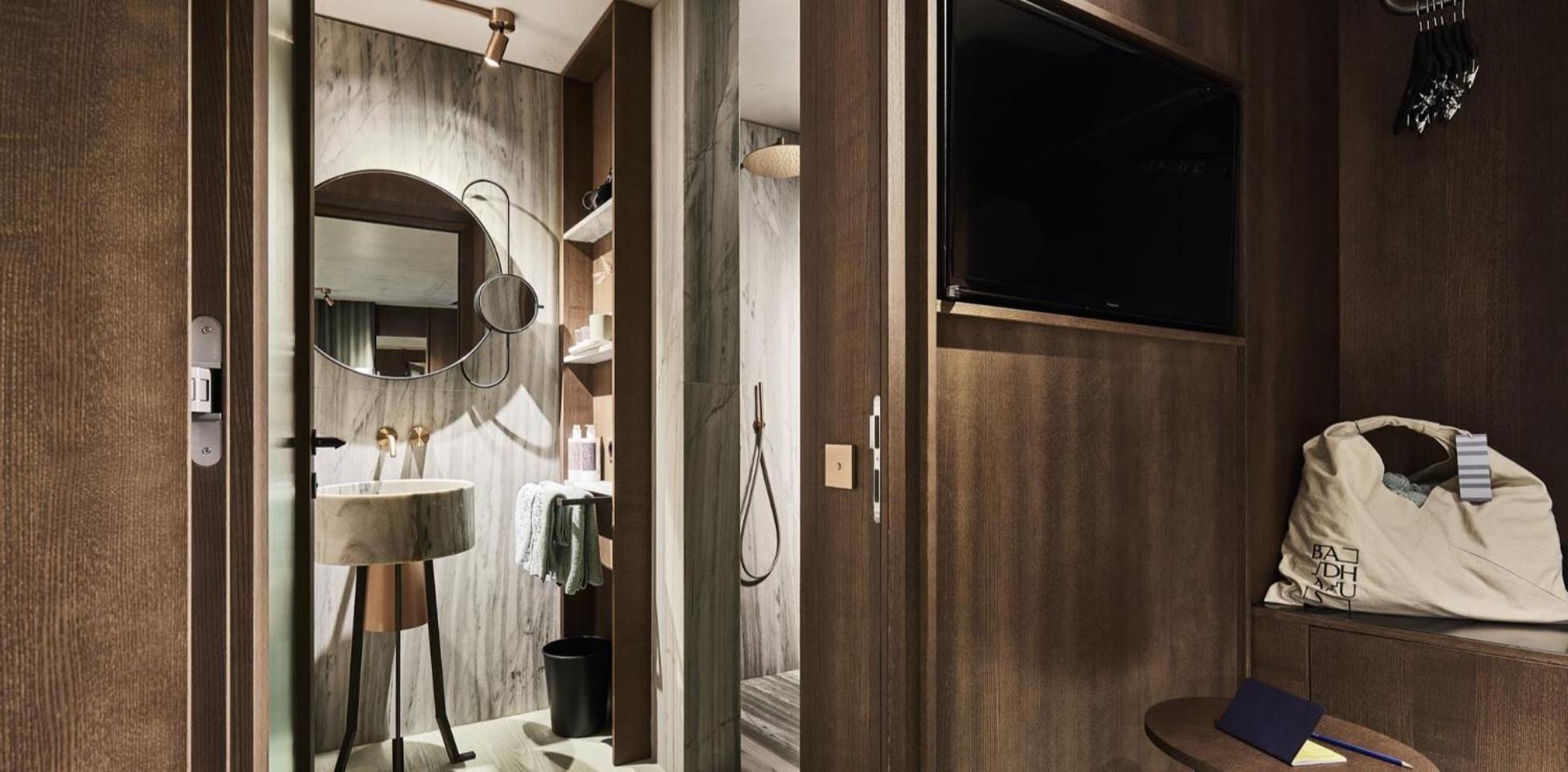 Boutique Hotel Badhaus (Adults Only) Брессаноне Экстерьер фото