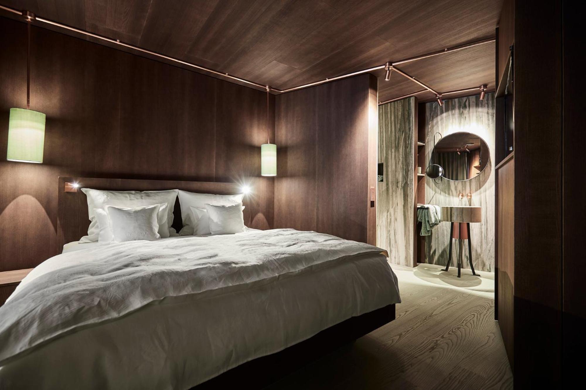 Boutique Hotel Badhaus (Adults Only) Брессаноне Экстерьер фото